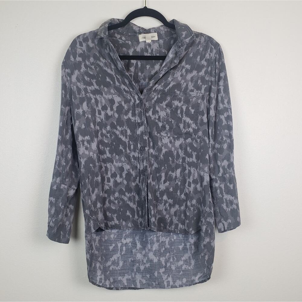 Cloth&Stone | Gray Camo Button down top, size S